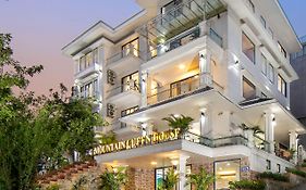 Sapa Mountain Queen House